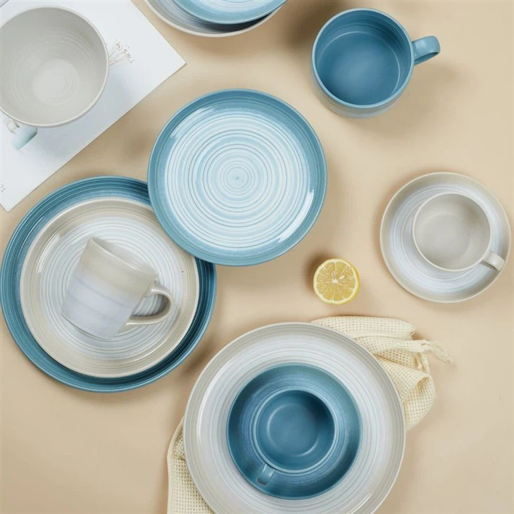 Pure & Familiar Feeling Ceramic Reative Glaze Dinnerware Set