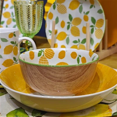 Coleção de louças com estampa de almofada de madeira e limões da Canton Fair