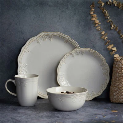 Conjunto de talheres em relevo Simplicidade